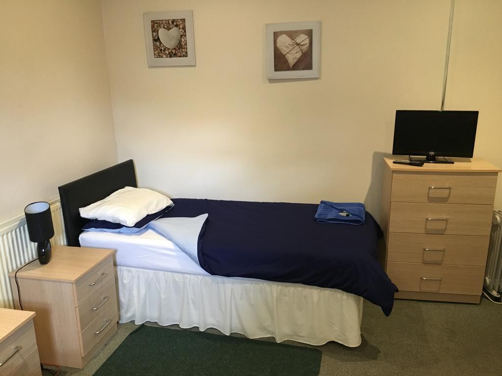 Duke Of Edinburgh Hotell Swindon Eksteriør bilde